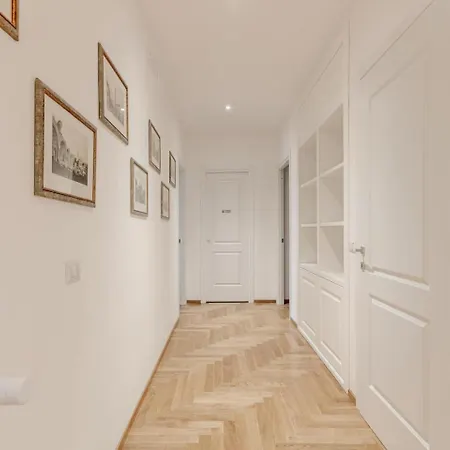Vatican Apartment *